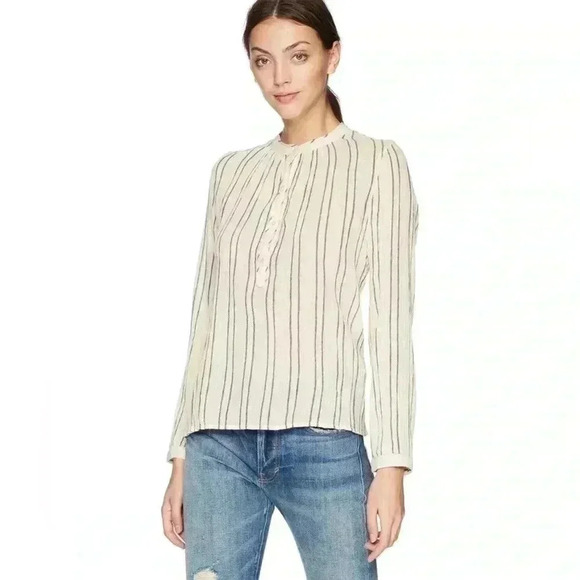 Lucky Brand Artisan Popover
Lightweight Striped Long Sleeve
Blouse With Buttons - Picture 5 of 6